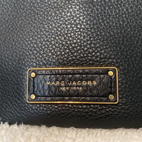 “MARC JACOBS” Women’s Black Leather Crossbody Bag…Small - Picture 3 of 12